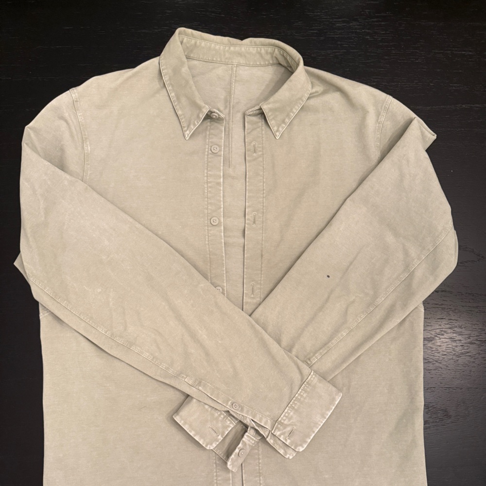 Lululemon Men’s Casual Button Up XL
